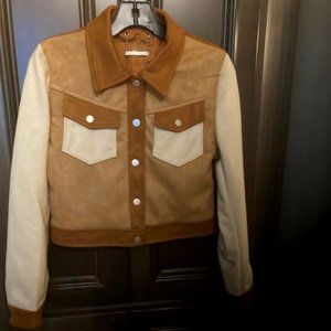 Paparazzi Spread Collar Long Sleeves Tan Color Block Crop Jacket